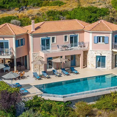 Estiasi By * Spathion